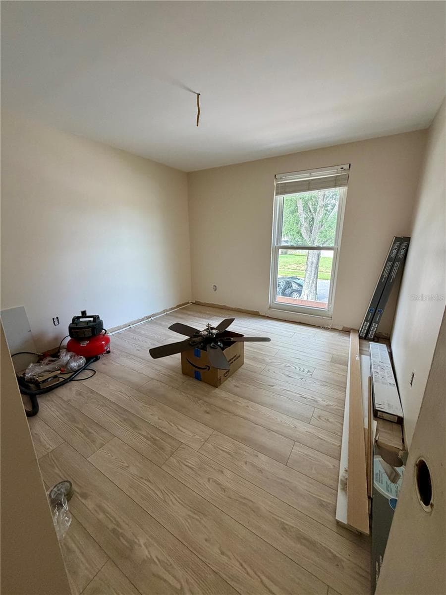 Bedroom 4 - updates almost completed! - 15705 CASHMERE LN, TAMPA