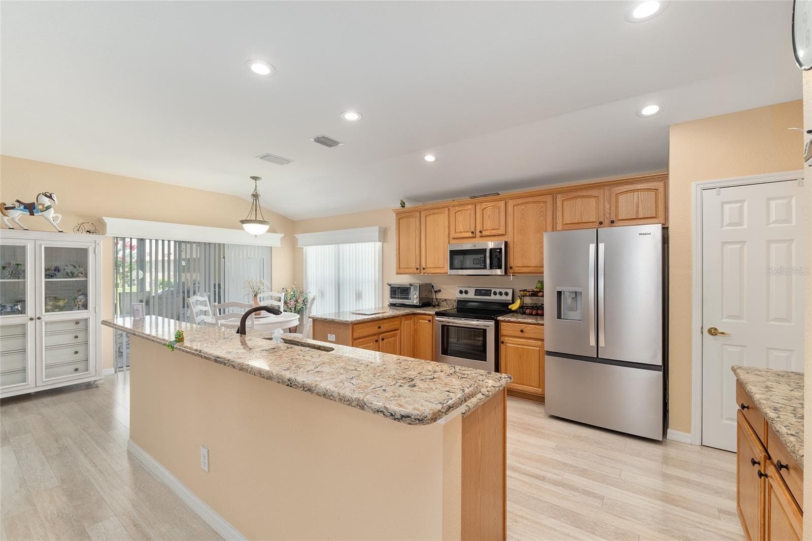 Single Family Residence at 8716 SE 136TH PL, SUMMERFIELD, photo 25 of 73