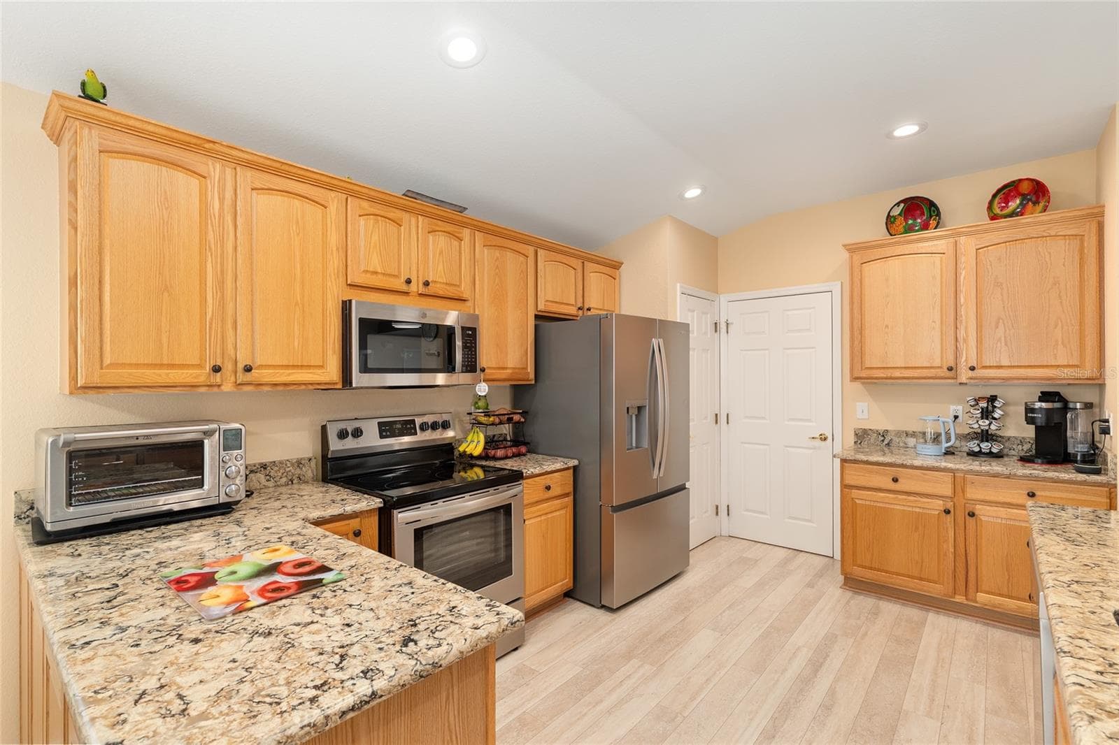 Single Family Residence at 8716 SE 136TH PL, SUMMERFIELD, photo 28 of 73