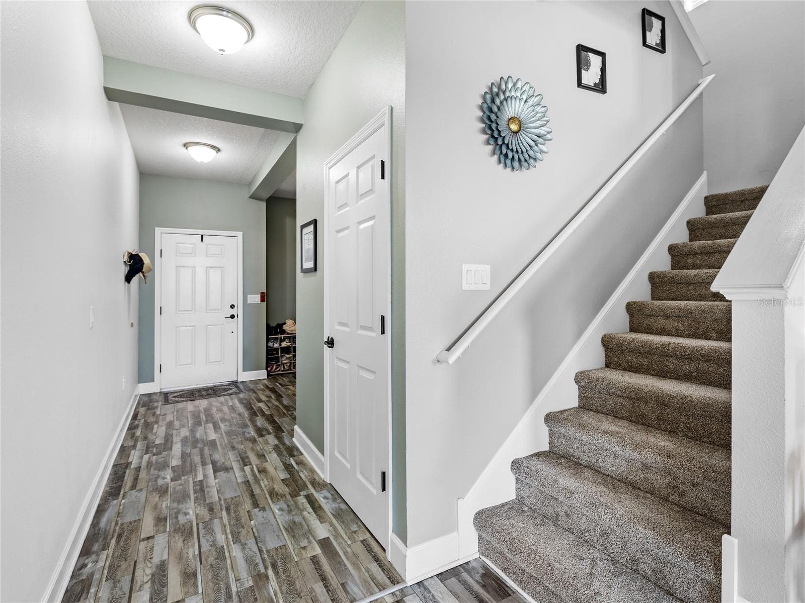 Hall/ Foyer - 11323 80TH ST E, PARRISH