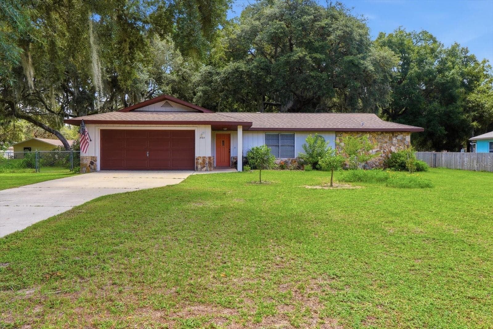 Single Family Residence at 3103 S BAY BERRY PT, INVERNESS, photo 42 of 49