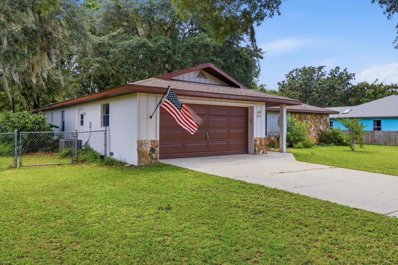 Single Family Residence at 3103 S BAY BERRY PT, INVERNESS, photo 43 of 49