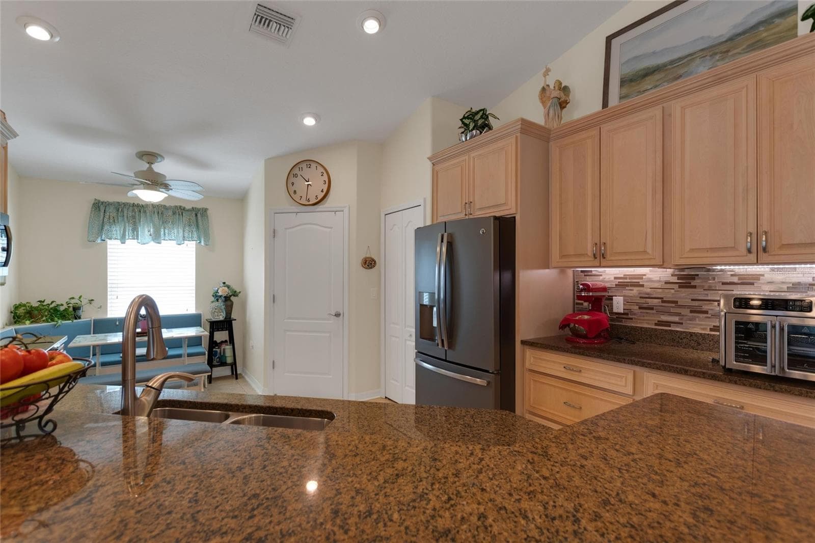 Single Family Residence at 4132 MARTINDALE LOOP, WINTER HAVEN, photo 19 of 60