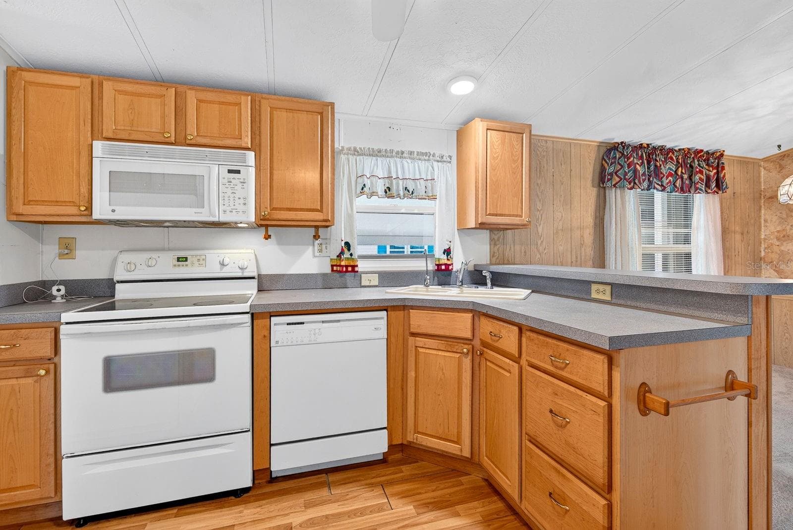 Manufactured Home at 9107 34TH AVE E, PALMETTO, photo 18 of 49