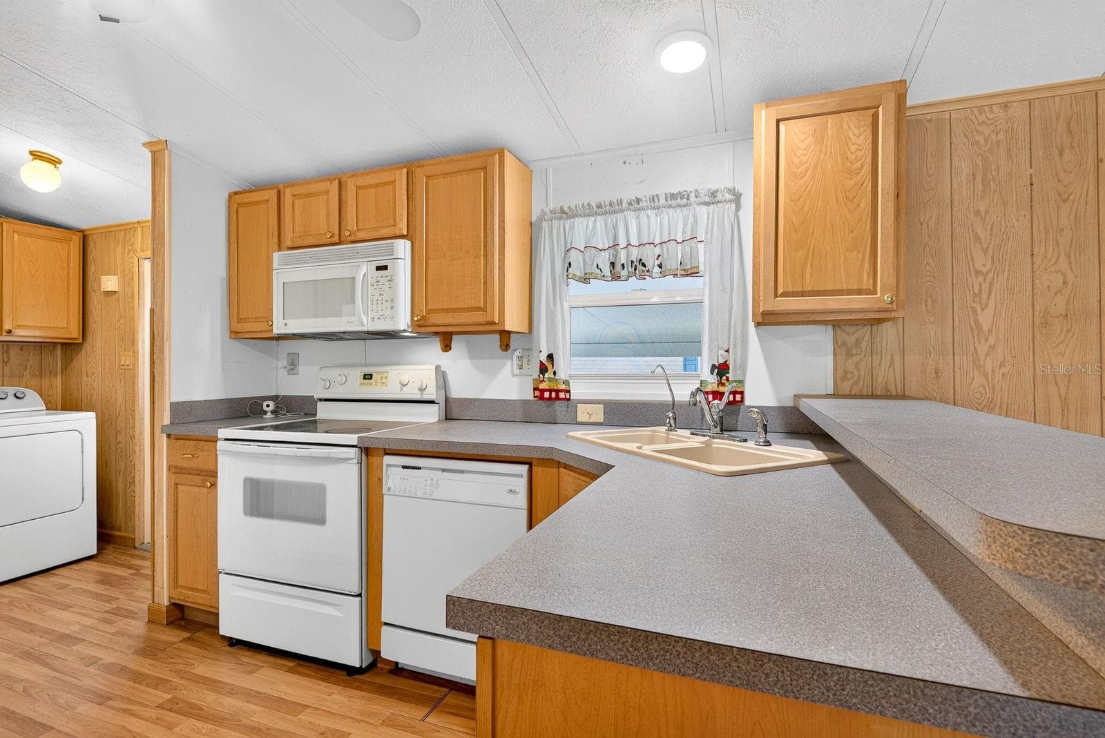 Manufactured Home at 9107 34TH AVE E, PALMETTO, photo 21 of 49