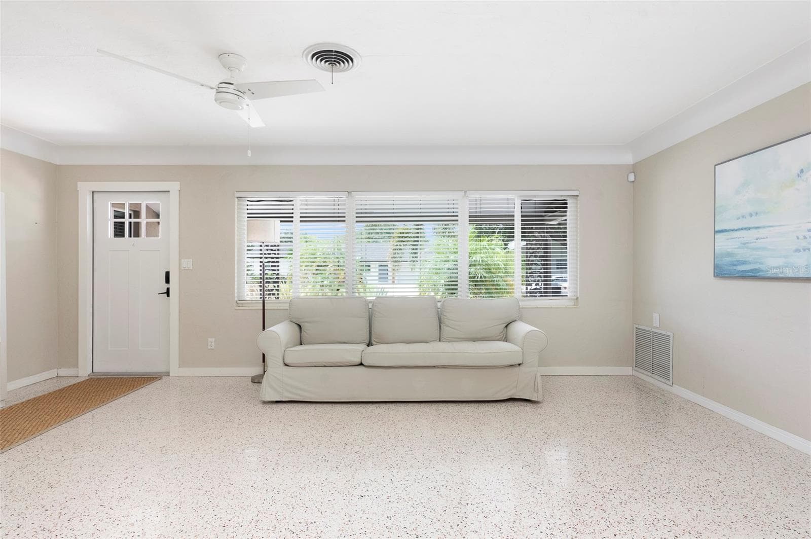 Living Room - 6355 23RD AVE N, ST PETERSBURG