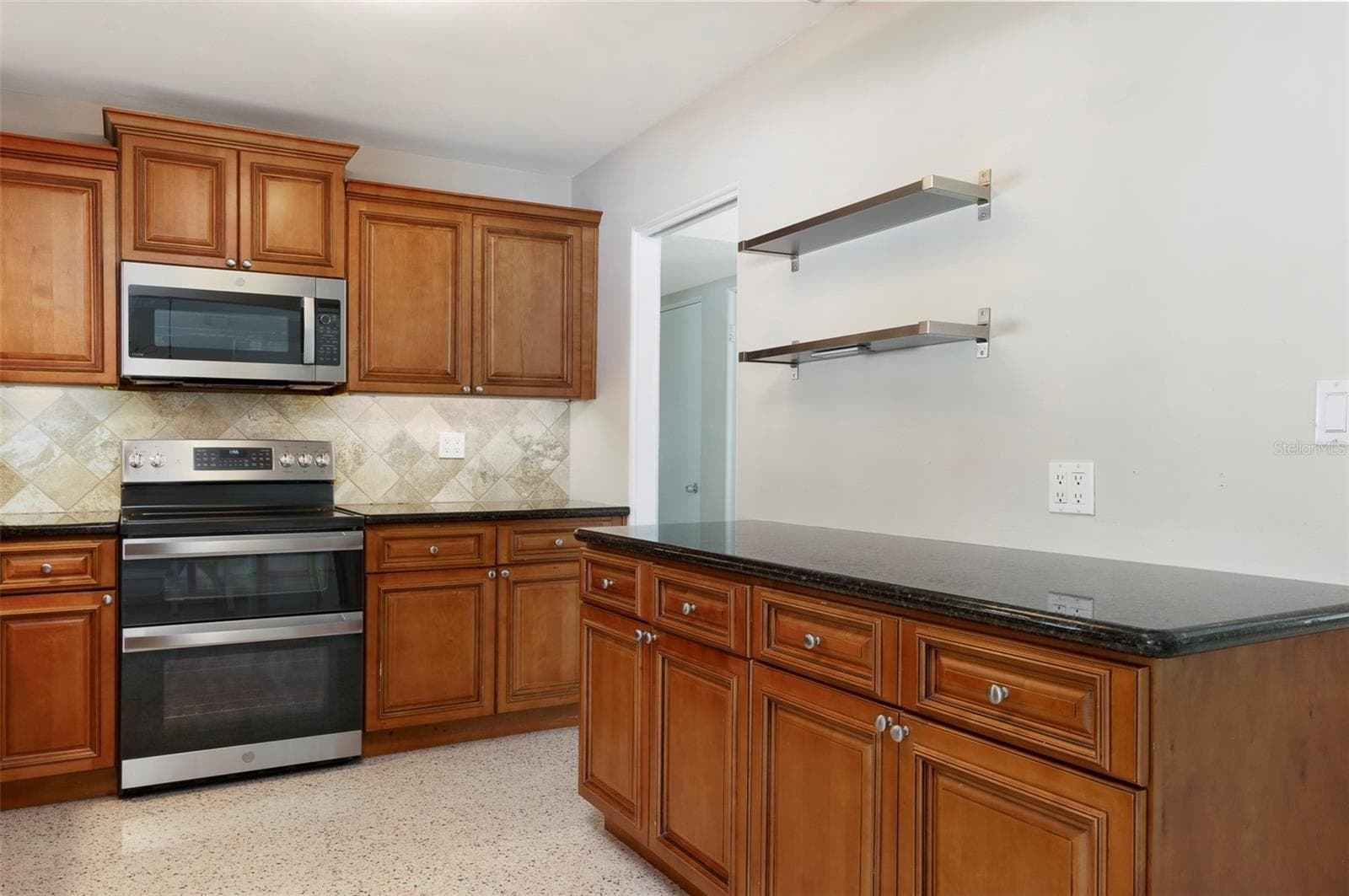 Kitchen - 6355 23RD AVE N, ST PETERSBURG