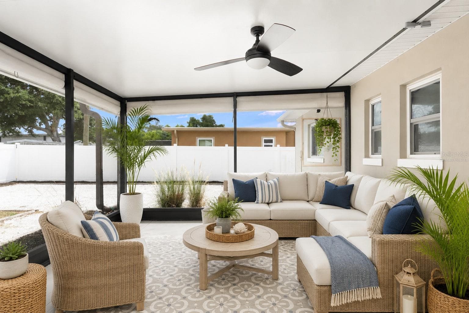 Virtually Staged Screened Lanai - 6355 23RD AVE N, ST PETERSBURG