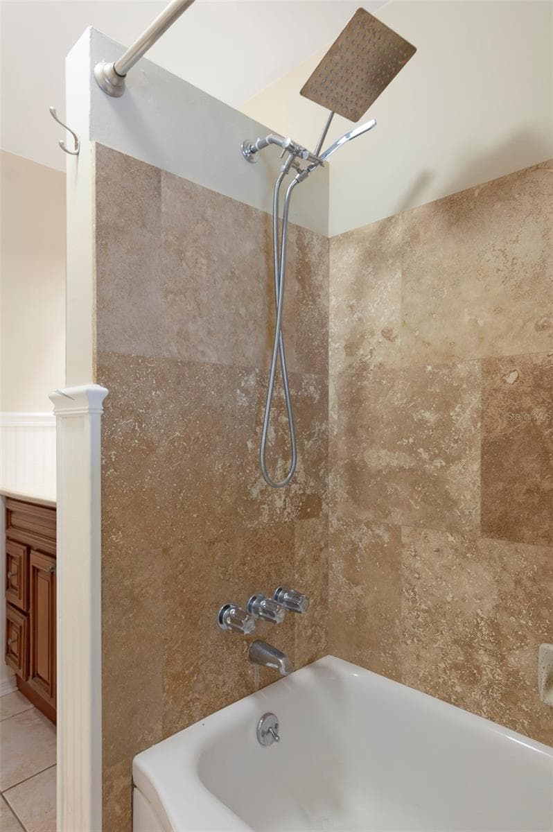 2nd Bathroom - 6355 23RD AVE N, ST PETERSBURG