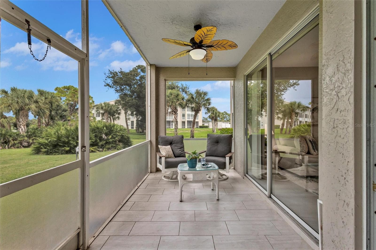 Condominium at 9620 CLUB SOUTH CIR #5107, SARASOTA, photo 17 of 25
