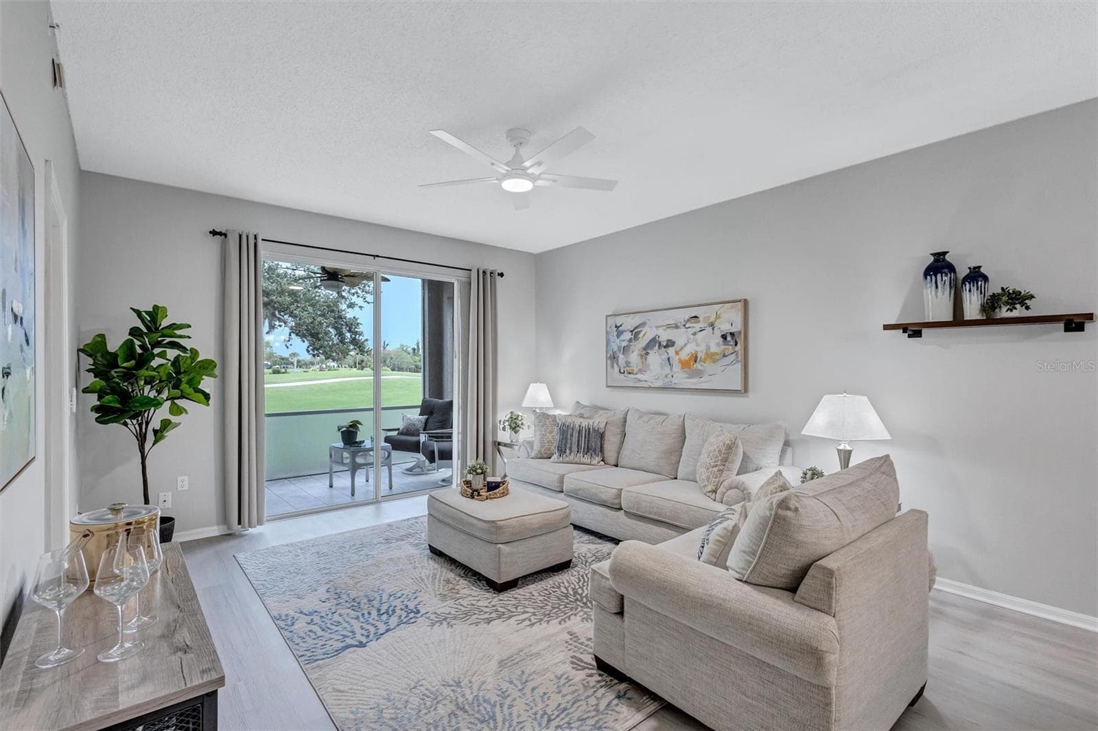 Condominium at 9620 CLUB SOUTH CIR #5107, SARASOTA, photo 4 of 25