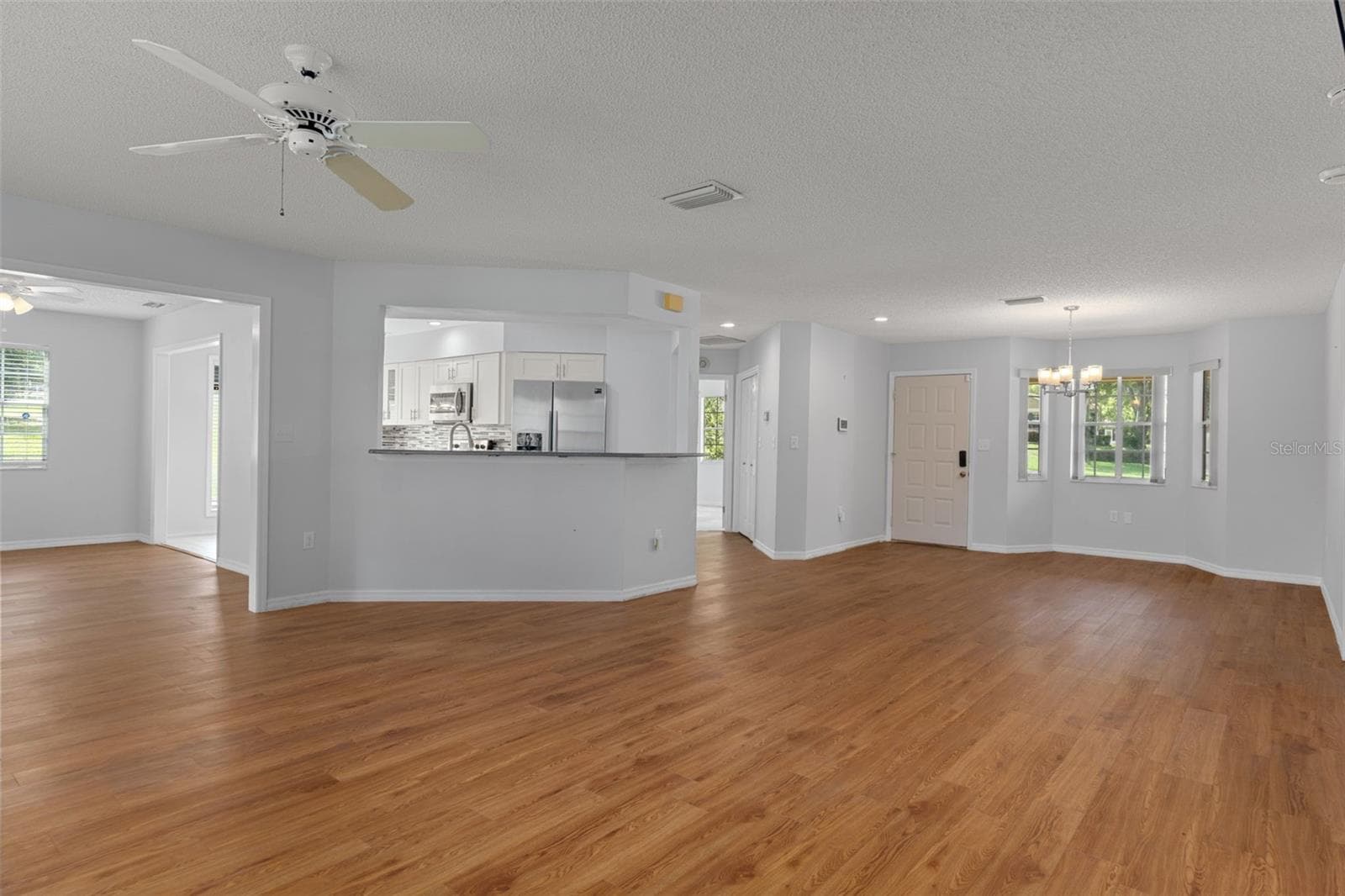 Single Family Residence at 3644 N LAURELWOOD LOOP, BEVERLY HILLS, photo 27 of 115