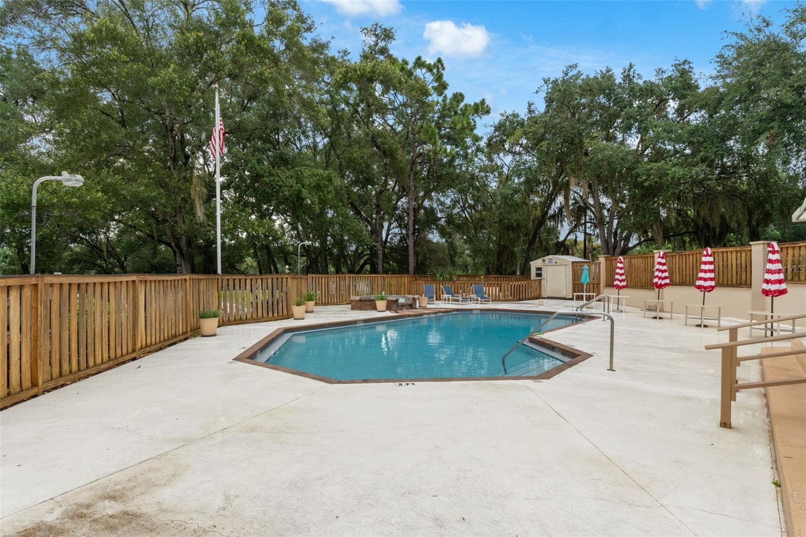 Single Family Residence at 3644 N LAURELWOOD LOOP, BEVERLY HILLS, photo 113 of 115