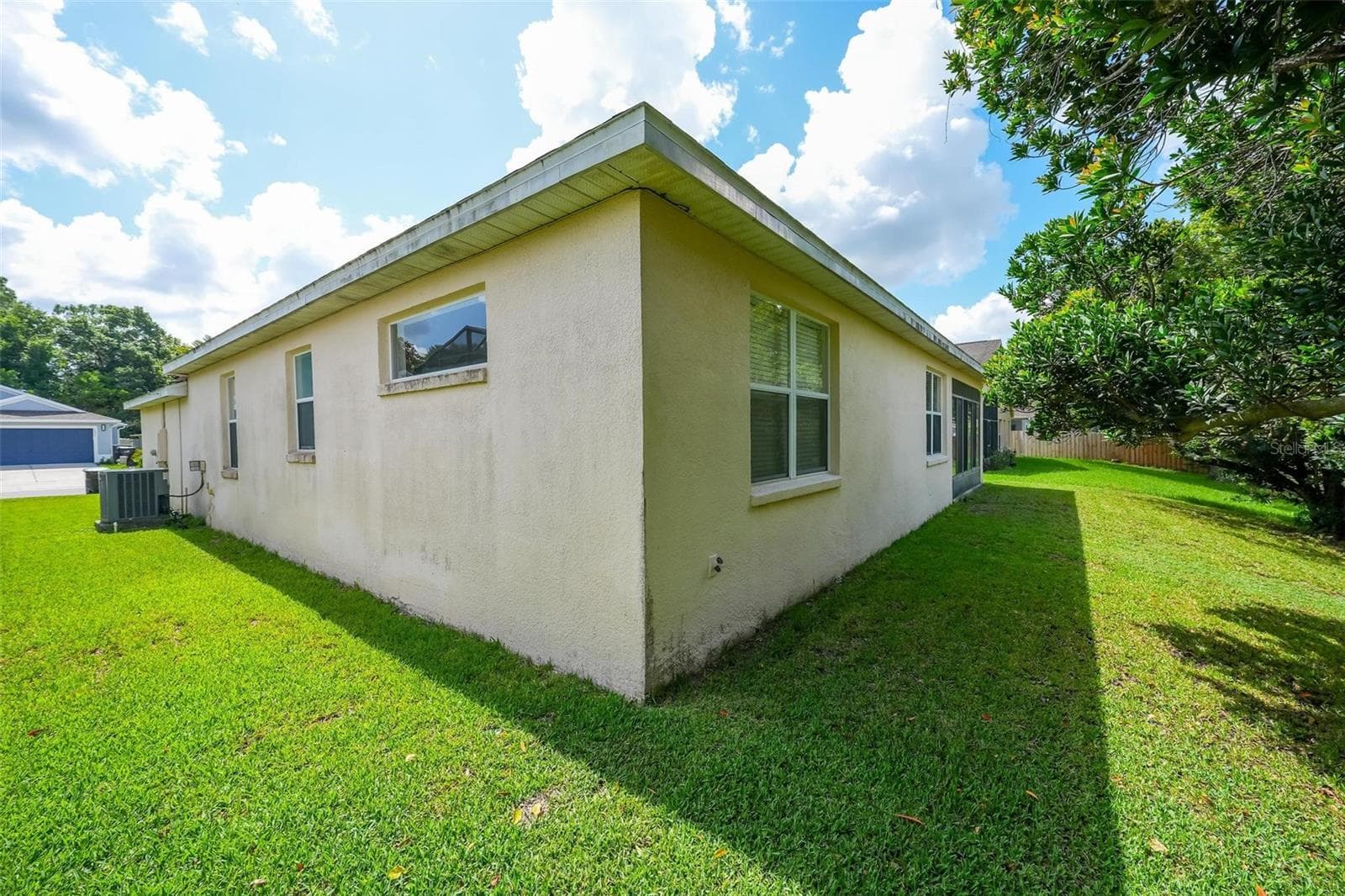 Single Family Residence at 2428 WALNUT HEIGHTS RD, APOPKA, photo 5 of 61