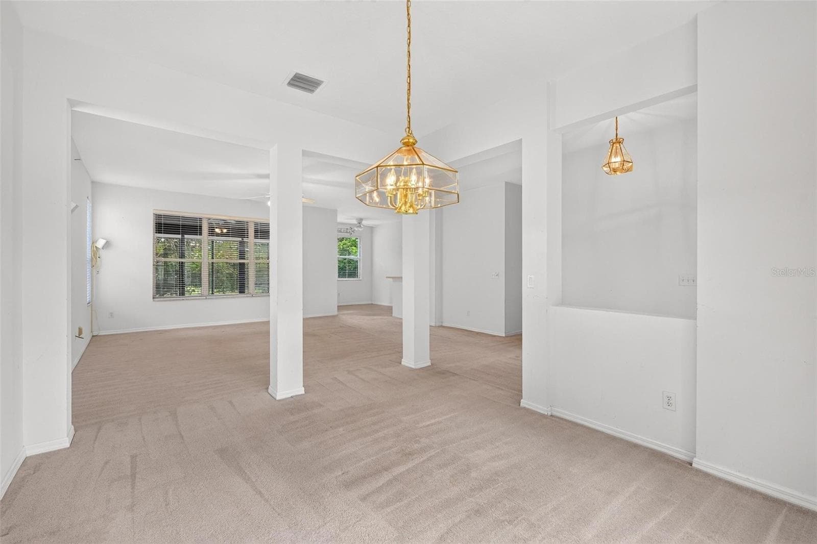 Single Family Residence at 2428 WALNUT HEIGHTS RD, APOPKA, photo 11 of 61