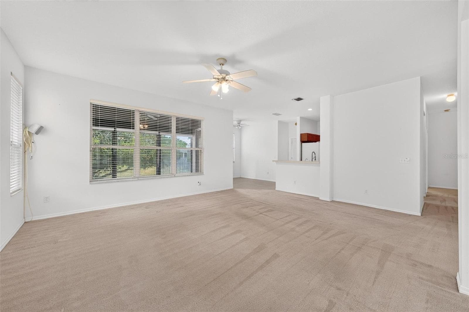 Single Family Residence at 2428 WALNUT HEIGHTS RD, APOPKA, photo 13 of 61