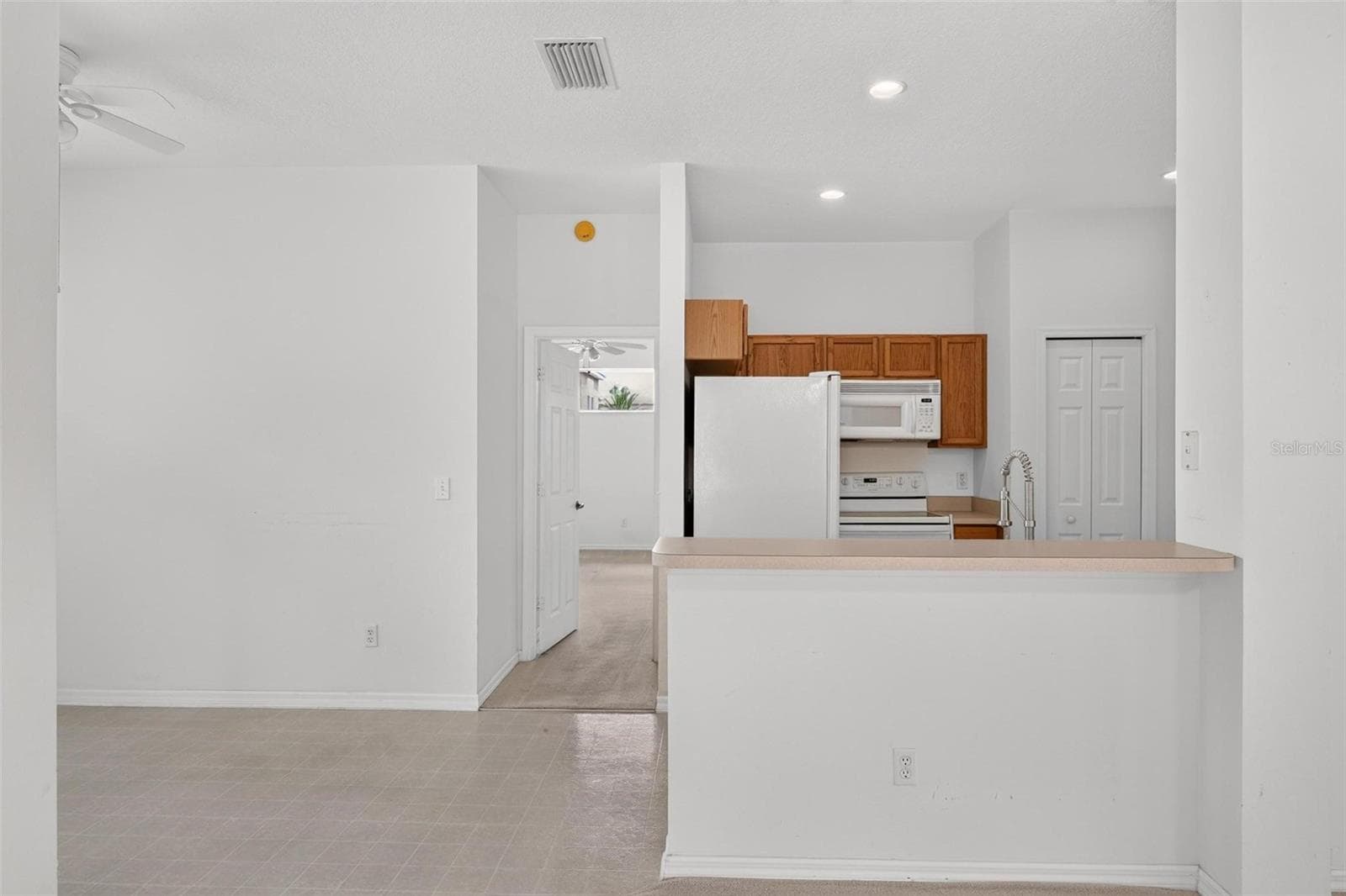 Single Family Residence at 2428 WALNUT HEIGHTS RD, APOPKA, photo 22 of 61