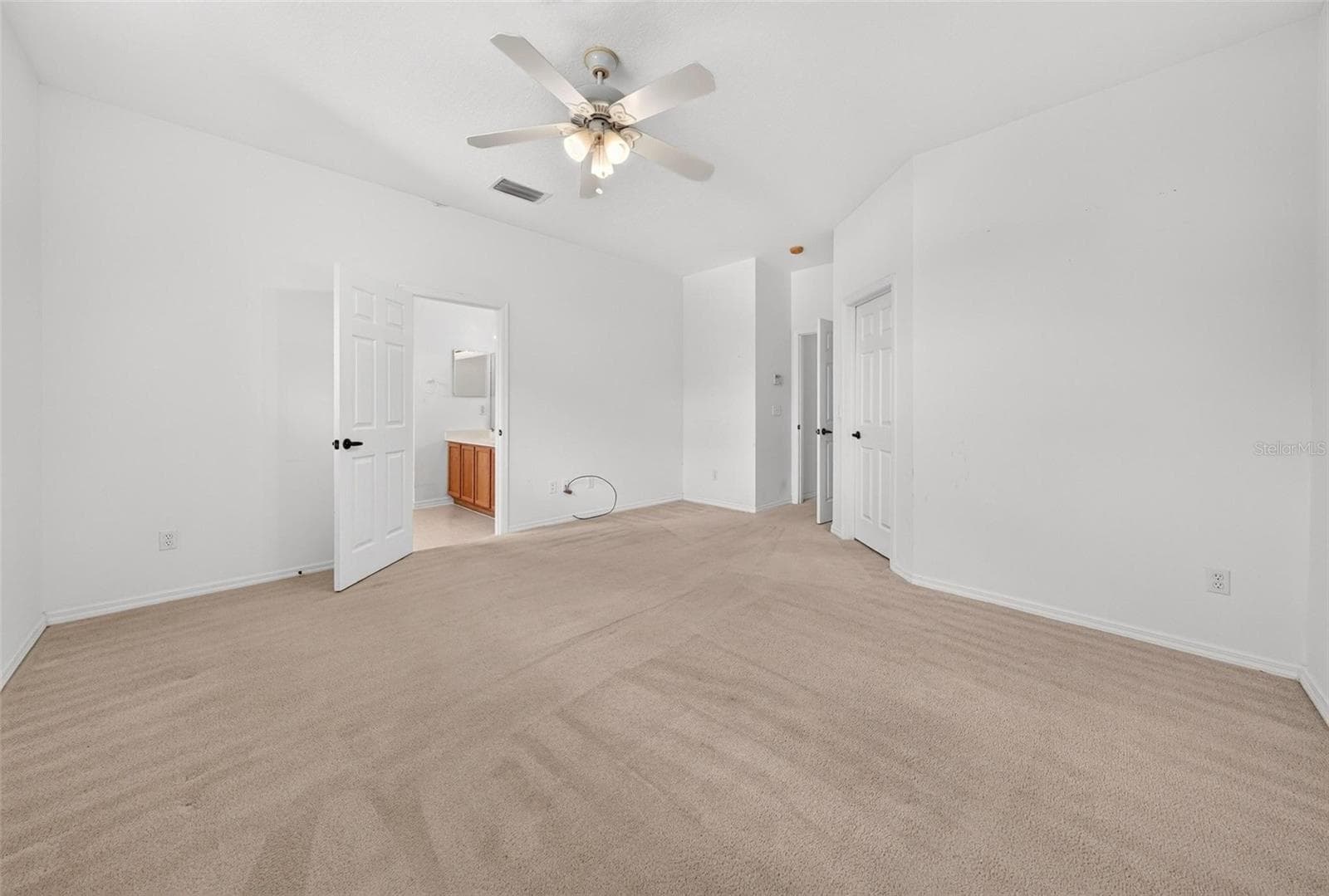 Single Family Residence at 2428 WALNUT HEIGHTS RD, APOPKA, photo 37 of 61