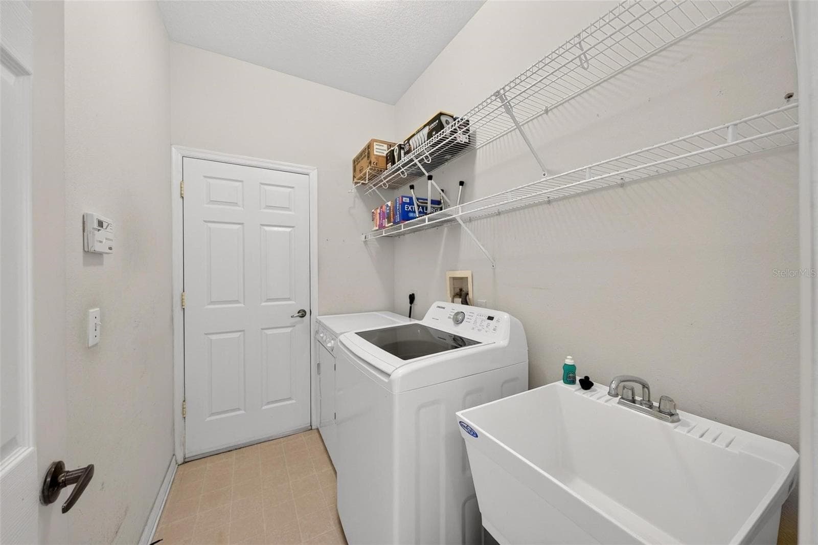 Single Family Residence at 2428 WALNUT HEIGHTS RD, APOPKA, photo 56 of 61