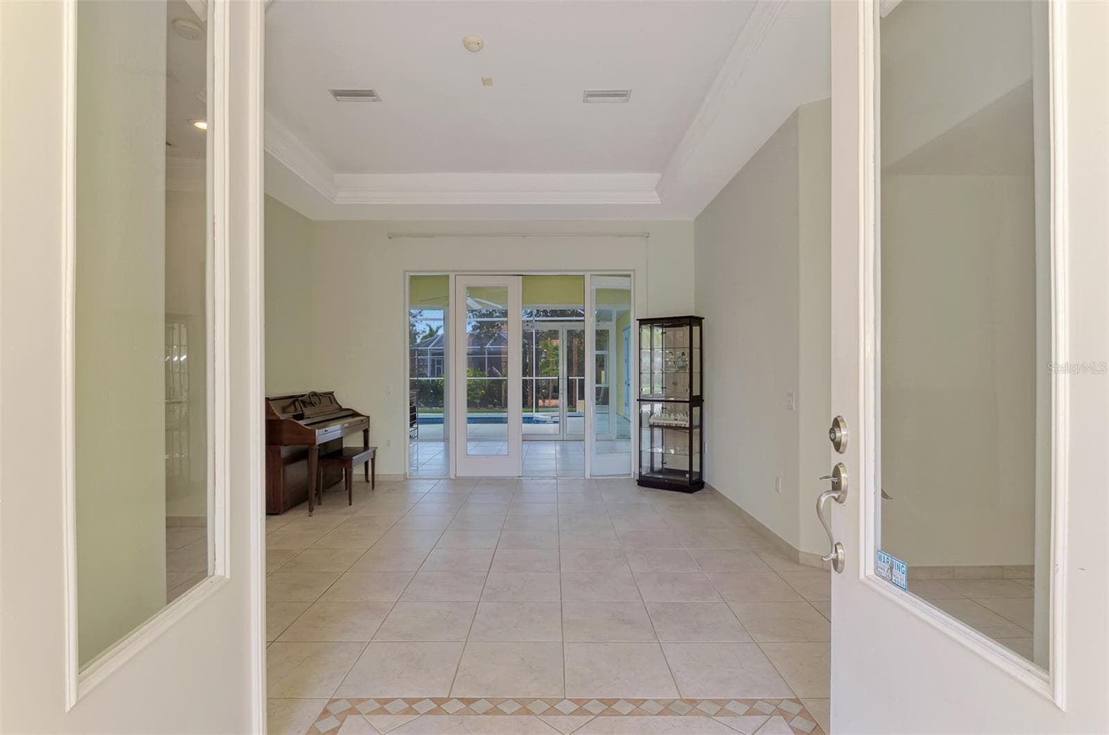 Single Family Residence at 4708 SWEETMEADOW CIR, SARASOTA, photo 16 of 180