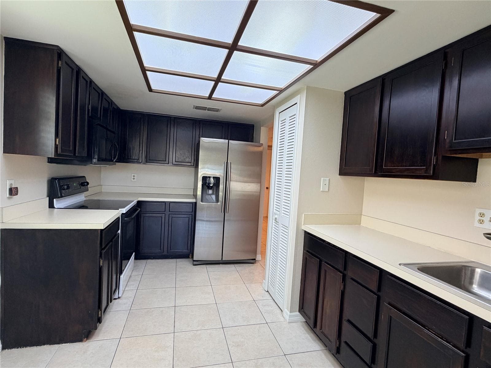 Villa at 3417 ROCHELLE CT, CLEARWATER, photo 13 of 33