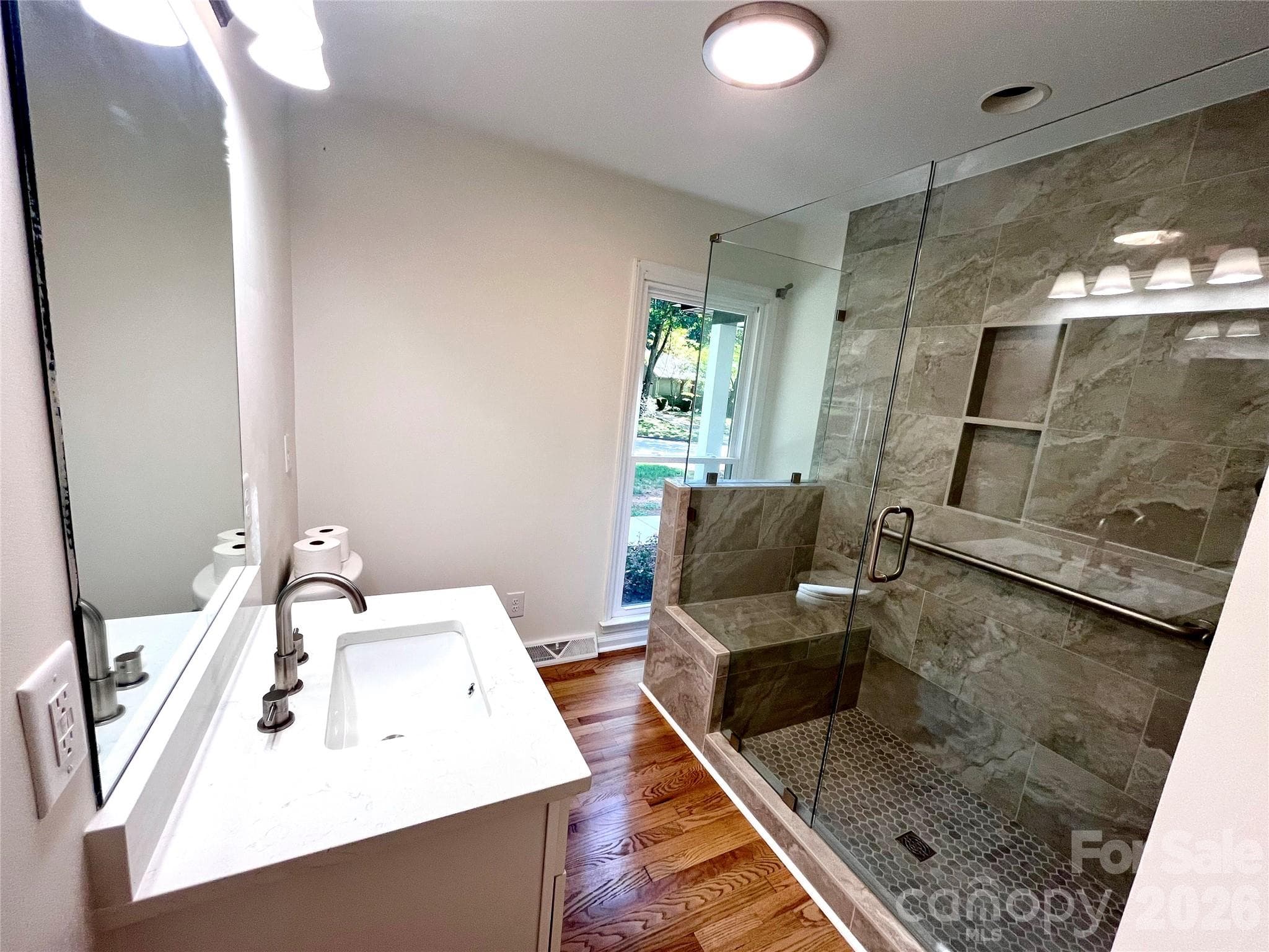 Single Family Residence at 304 Travis Lane, Salisbury, photo 23 of 48
