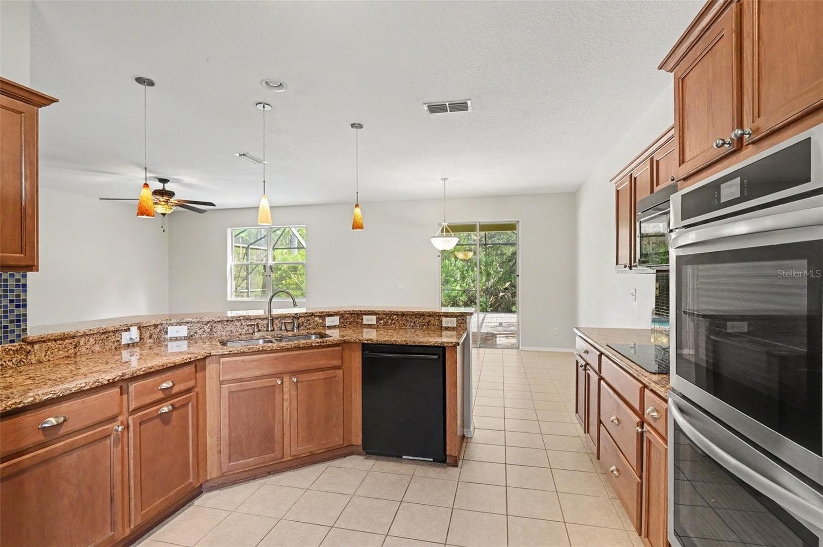 Single Family Residence at 65 PERGOLA PL, ORMOND BEACH, photo 13 of 27