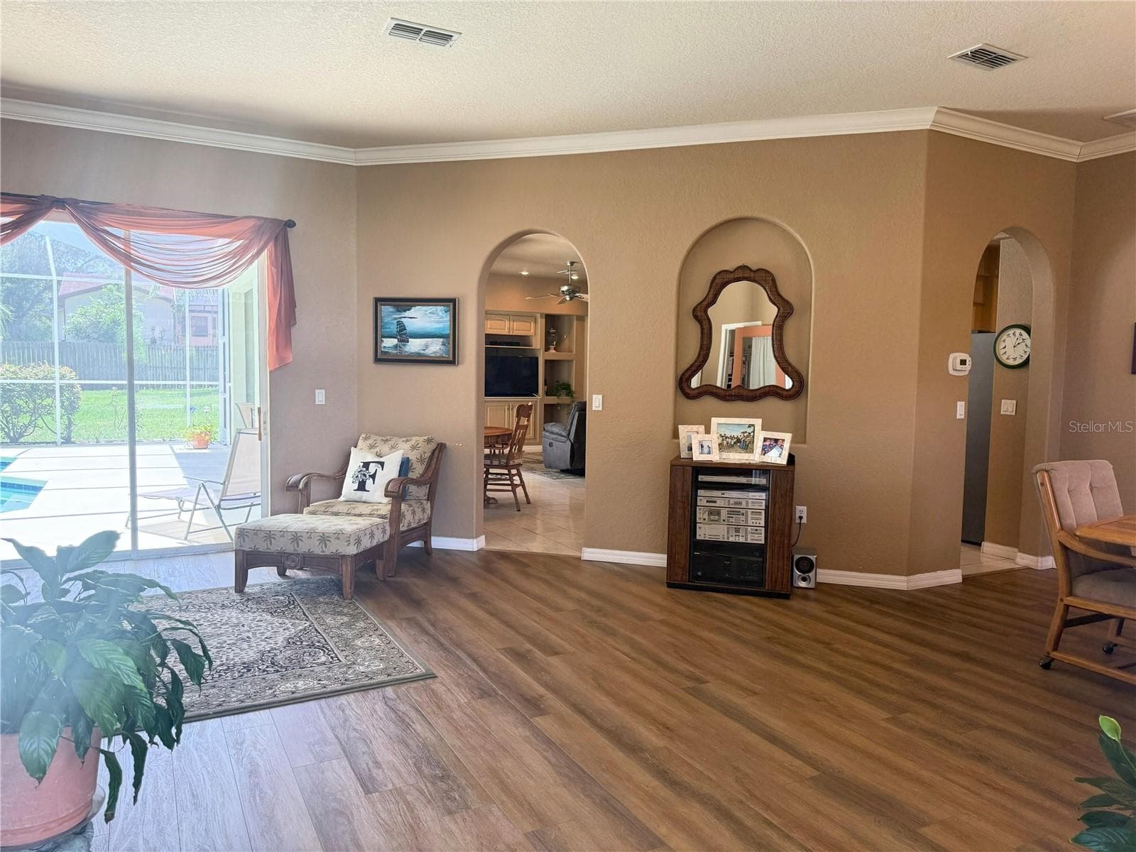 Single Family Residence at 7552 RIVER COUNTRY DR, WEEKI WACHEE, photo 6 of 39