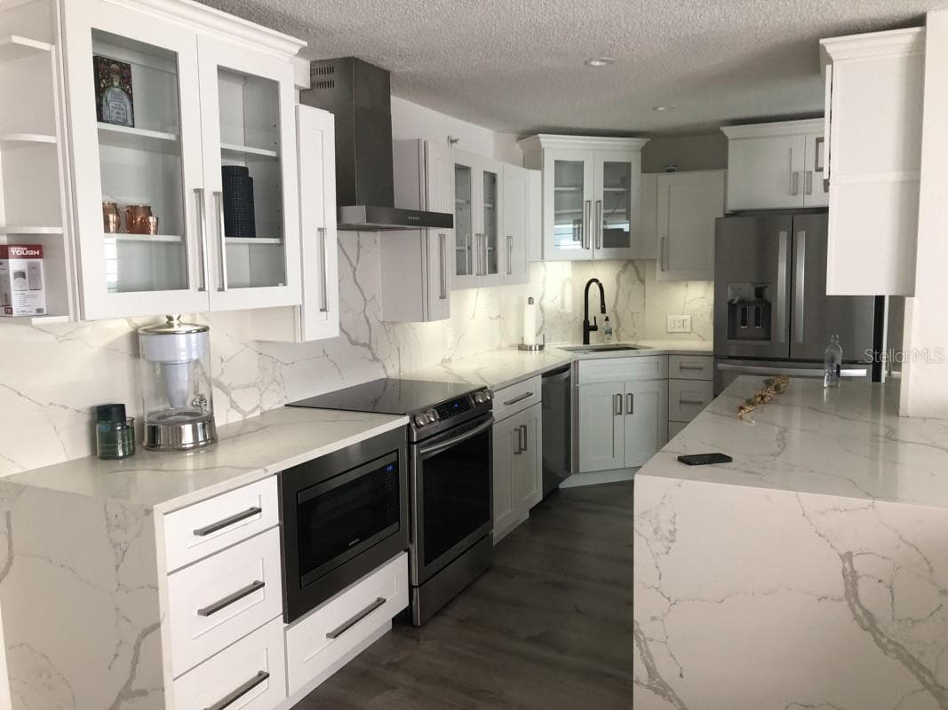 Condominium at 3315 58TH AVE S #416, ST PETERSBURG, photo 5 of 12
