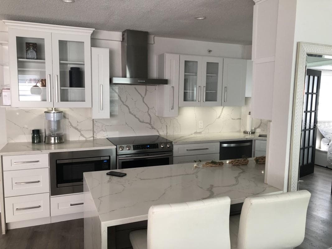 Condominium at 3315 58TH AVE S #416, ST PETERSBURG, photo 6 of 12