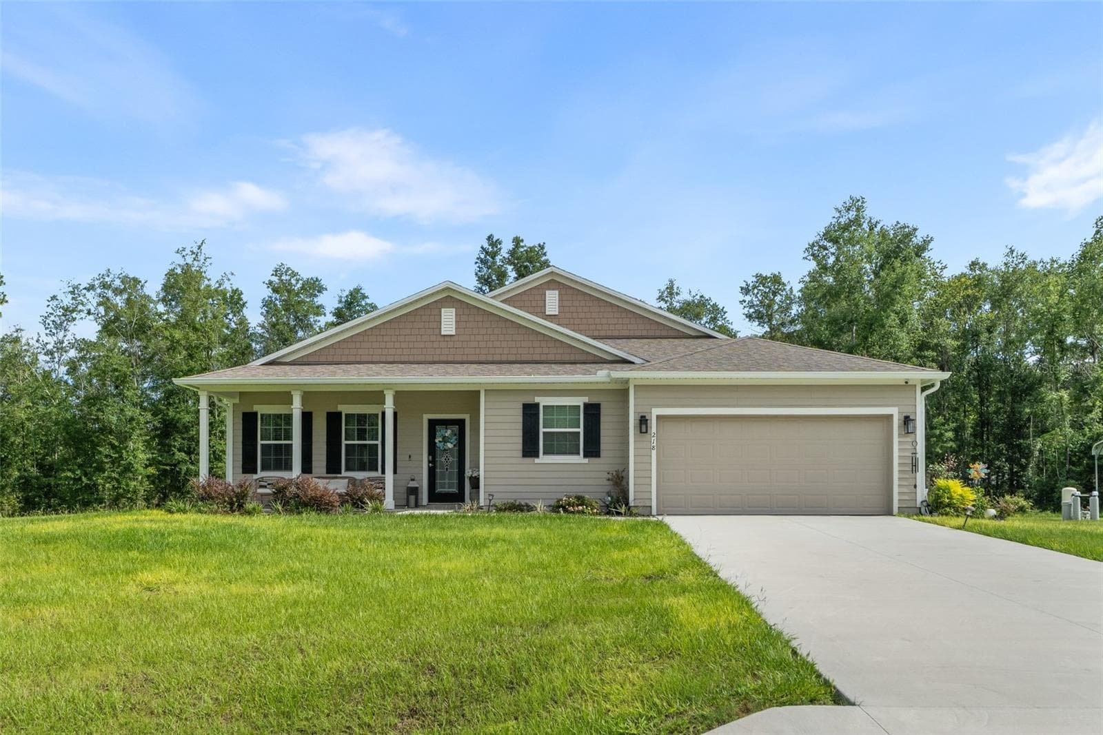 218 SW CADENCE GLN