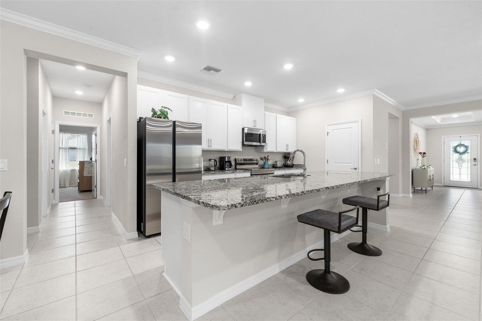 Single Family Residence at 218 SW CADENCE GLN, LAKE CITY, photo 13 of 48