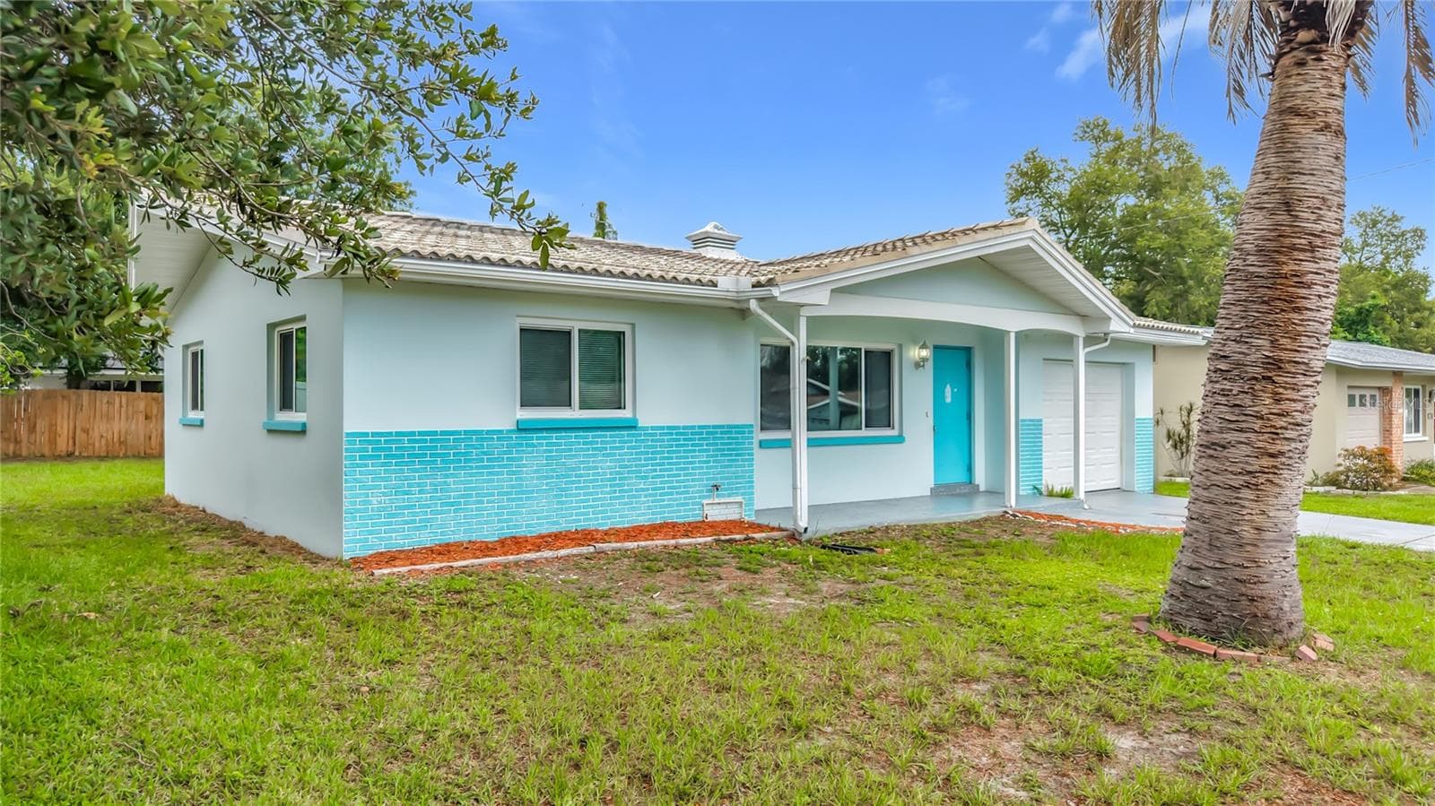 Single Family Residence at 890 7TH AVE NE, LARGO, photo 13 of 66