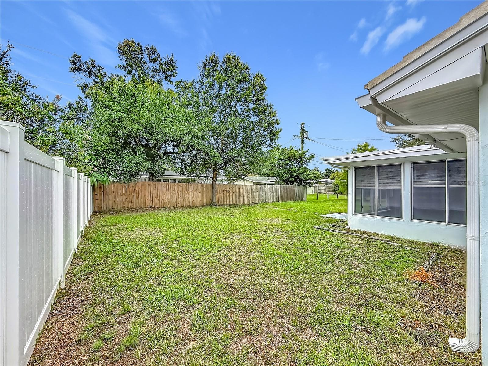 Single Family Residence at 890 7TH AVE NE, LARGO, photo 52 of 66