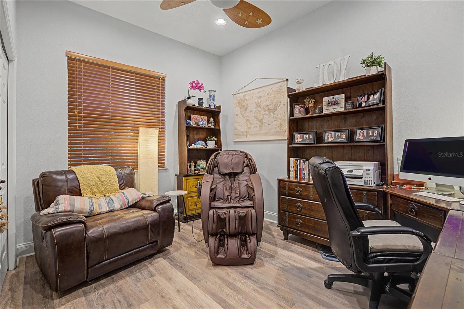 Downstairs bedroom set up as a home office - 3038 MARBLE CREST DR, LAND O LAKES