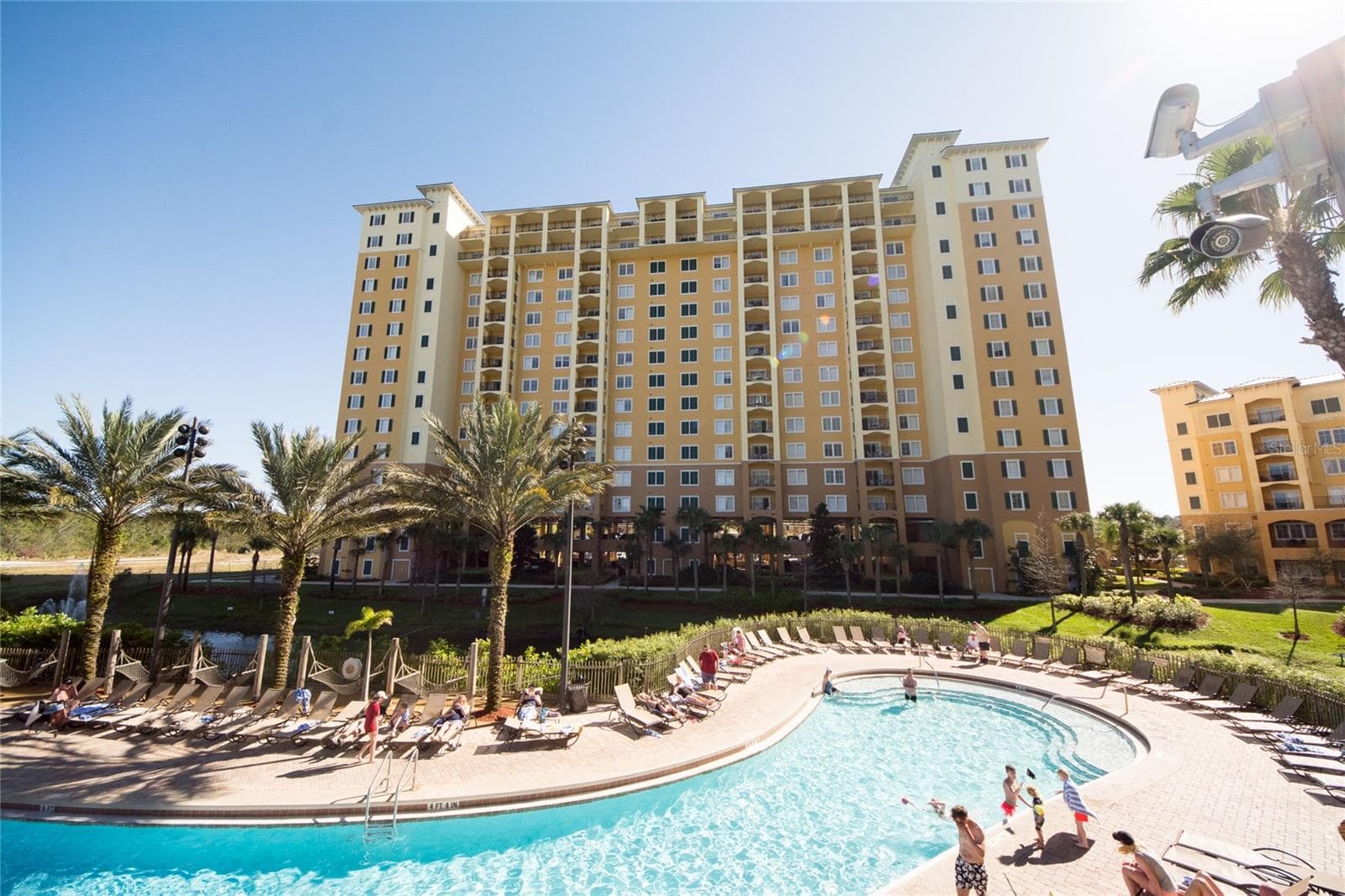 Condo - Hotel at 8112 POINCIANA BLVD #1802, ORLANDO, photo 2 of 23