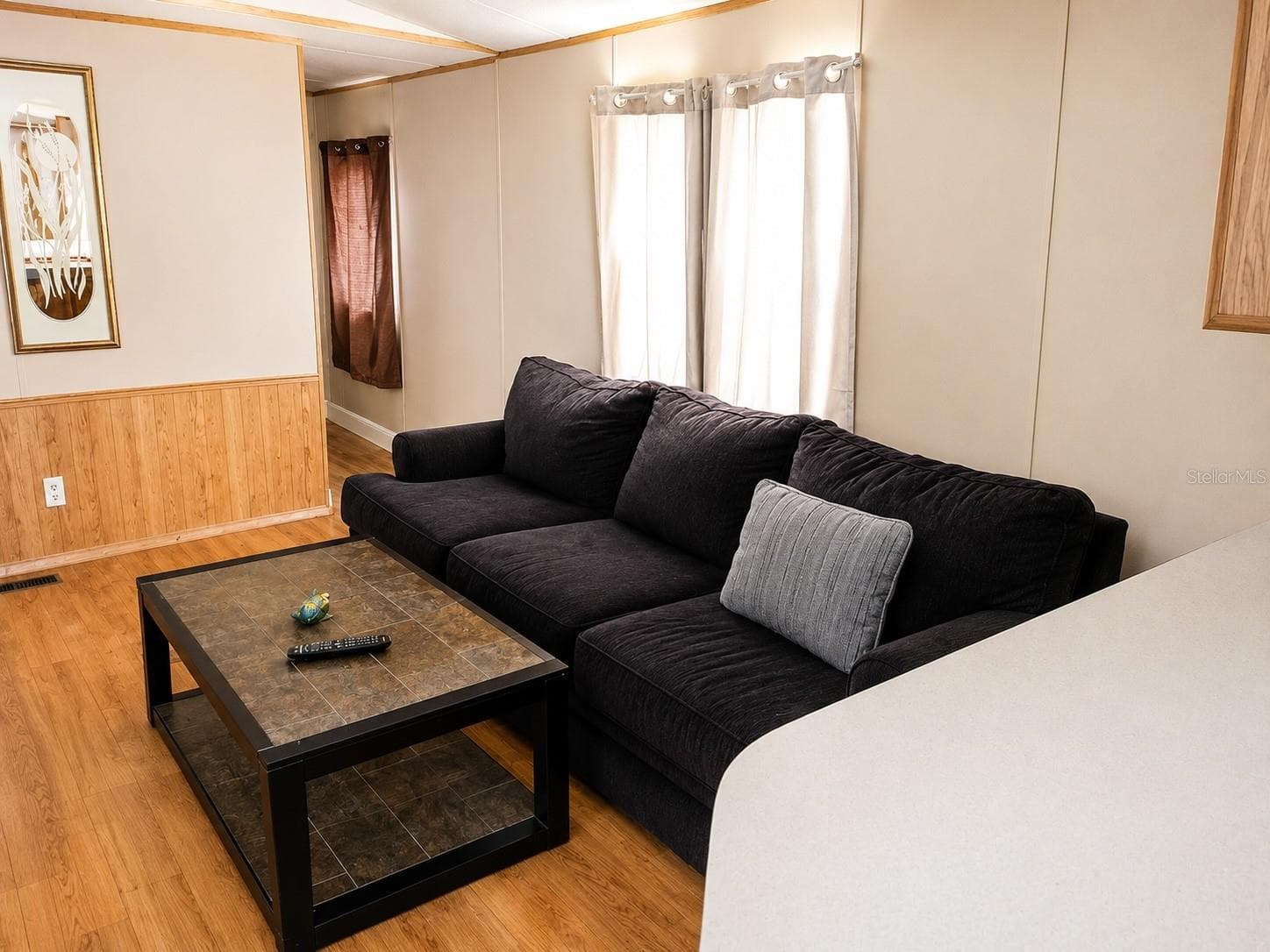 Unit 2 Living Room - 3820 SE 93RD PL, OCALA