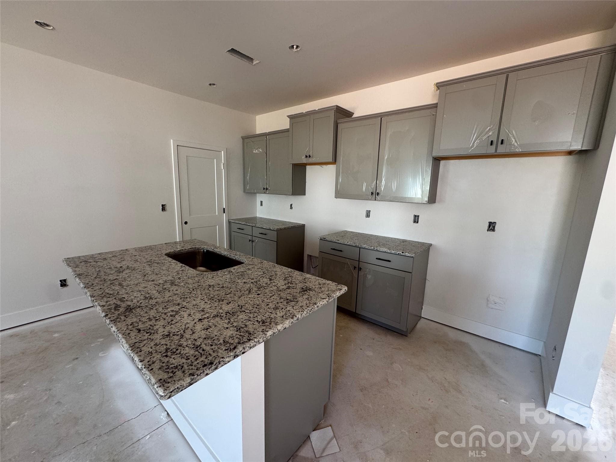 Townhouse at 718 Longleaf Avenue, Gastonia, photo 34 of 38