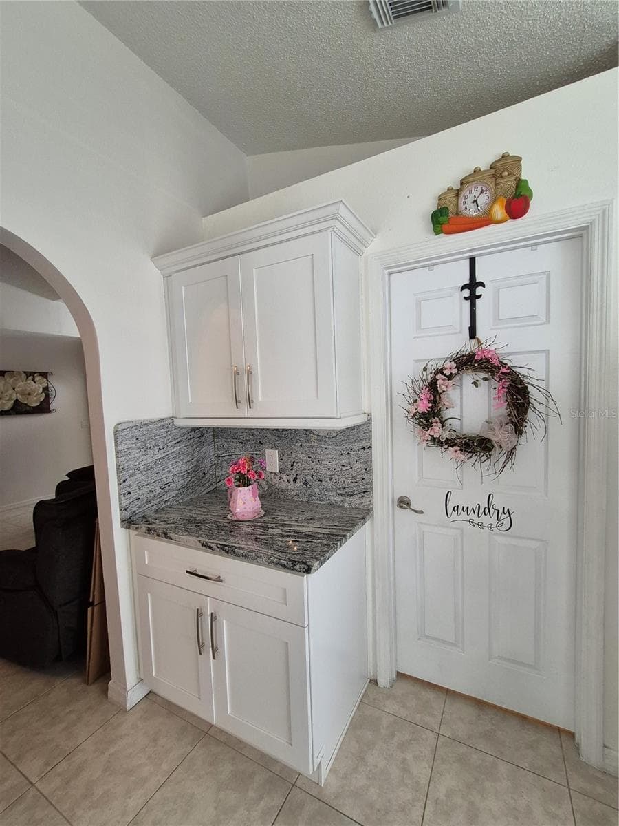 Kitchen 3 - 3114 STERN CT, KISSIMMEE