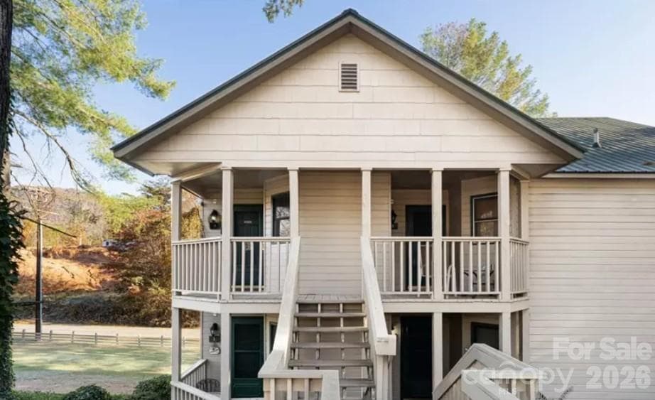 Condominium at 160 Whitney Boulevard, Lake Lure, photo 2 of 11