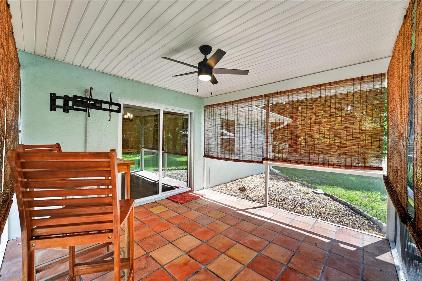screened Back Porch - 11108 W THOREAU PL, CRYSTAL RIVER
