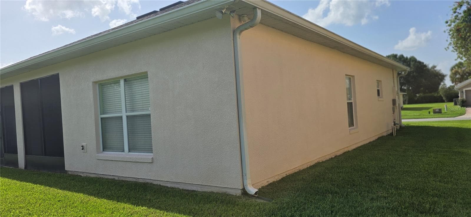 Single Family Residence at 3630 KARIBA CT, KISSIMMEE, photo 7 of 33