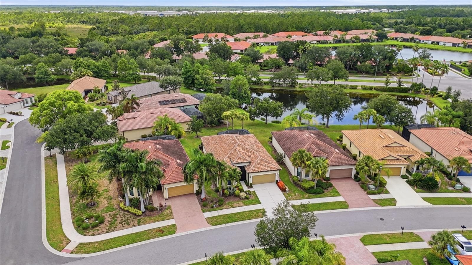 Single Family Residence at 2543 ARUGULA DR, NORTH PORT, photo 7 of 96