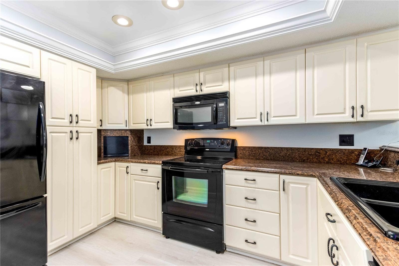 Townhouse at 320 ISLAND WAY #605, CLEARWATER BEACH, photo 12 of 45