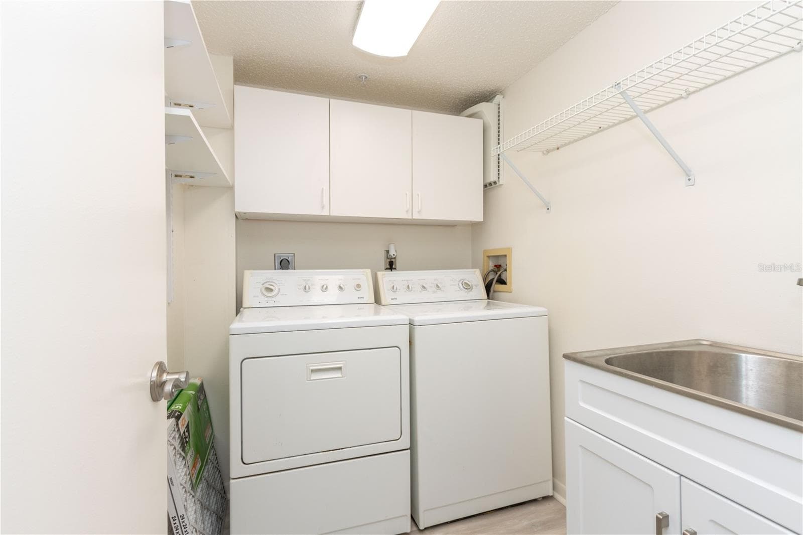 Townhouse at 320 ISLAND WAY #605, CLEARWATER BEACH, photo 29 of 45