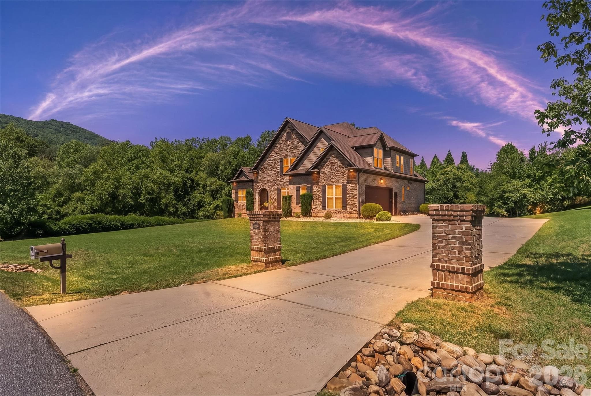 Single Family Residence at 5895 Bakers Point, Hickory, photo 45 of 47