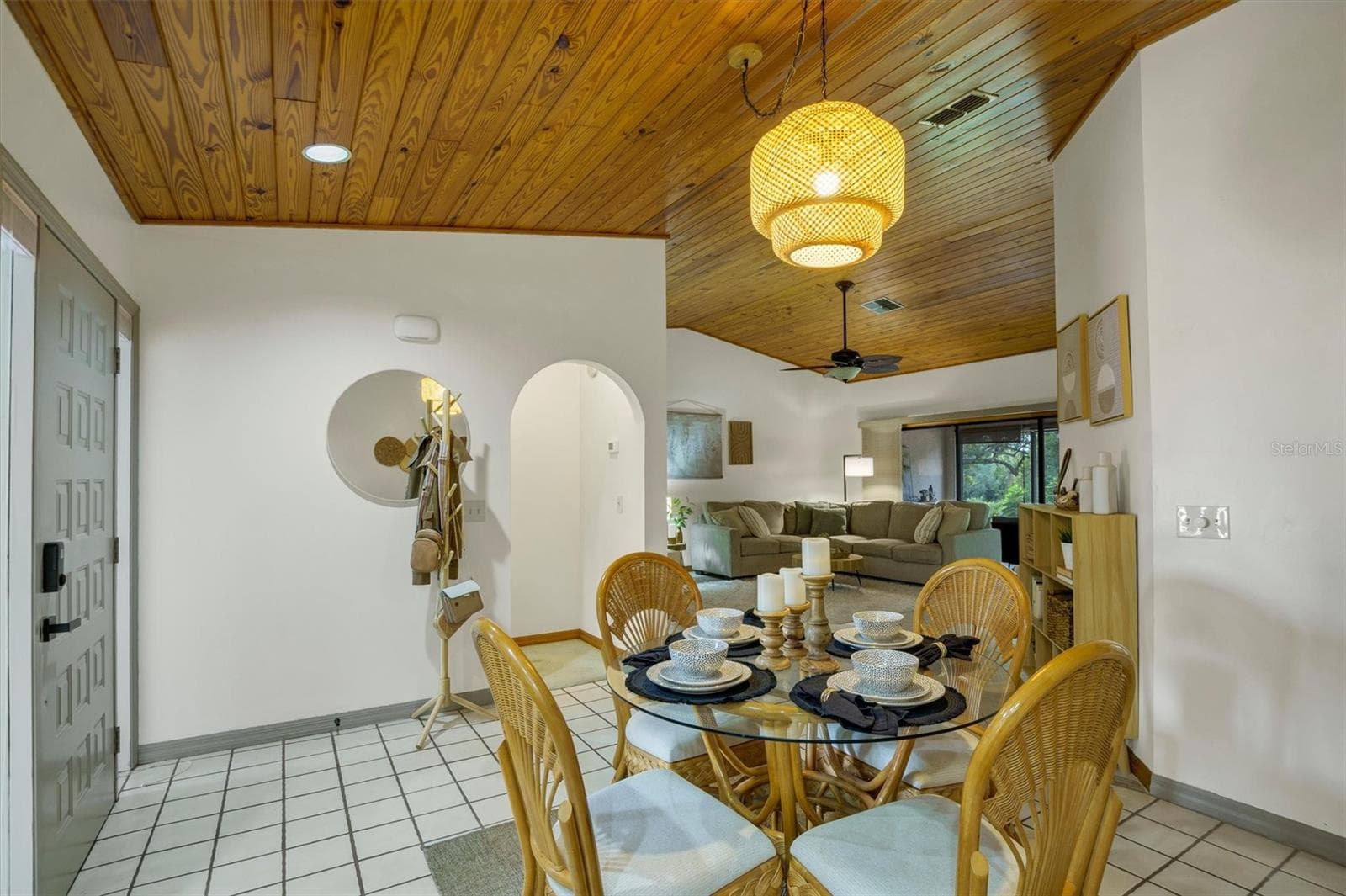 Villa at 503 CLUBHOUSE DR, LAKE WALES, photo 10 of 69