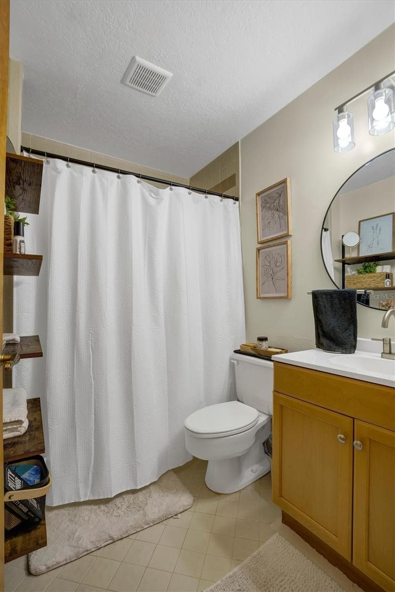 Villa at 503 CLUBHOUSE DR, LAKE WALES, photo 23 of 69