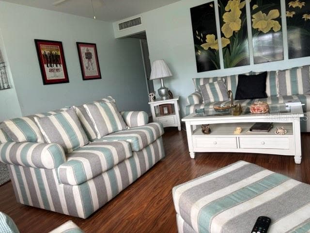 Condominium at 101 CAMBRIDGE TRL #200, SUN CITY CENTER, photo 8 of 47
