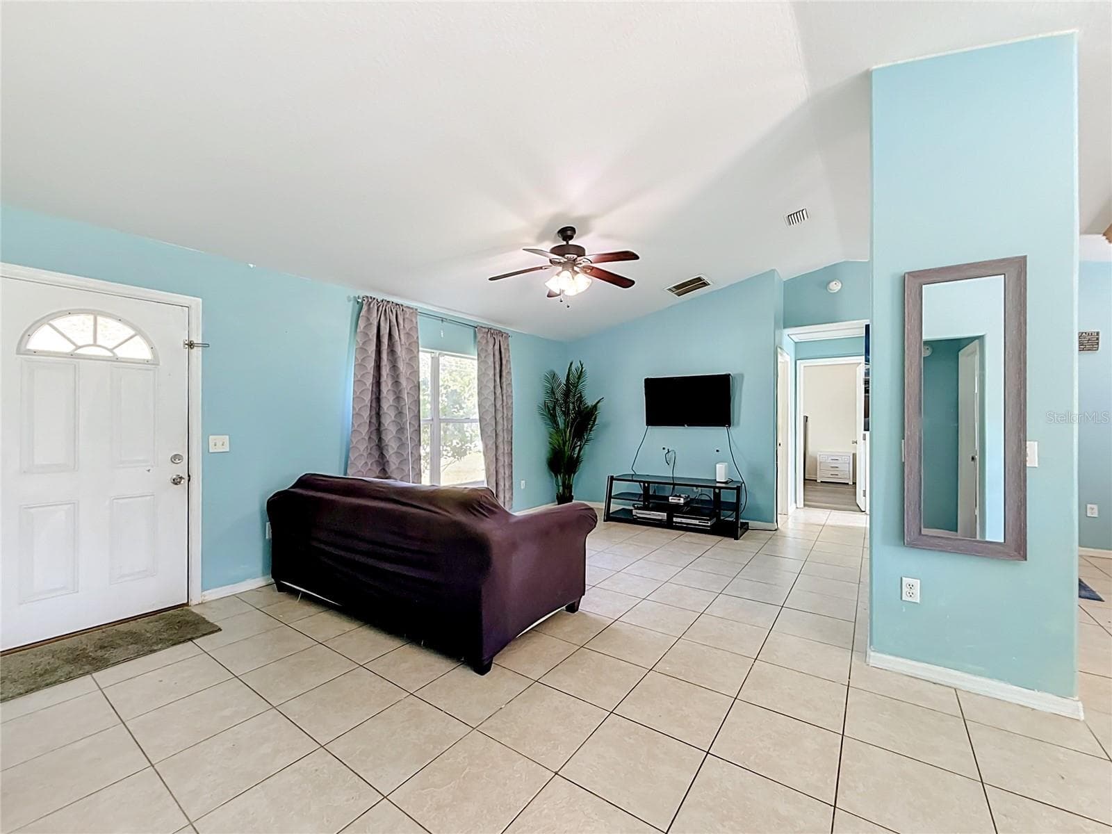 Single Family Residence at 13 BAHIA PASS RUN, OCALA, photo 5 of 52